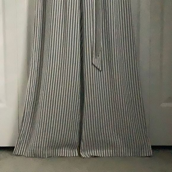 COTTON BLEU “THE FLORENCE” JUMPSUIT IN GREY/WHITE STRIPES SIZE MEDIUM NWT - Picture 6 of 16
